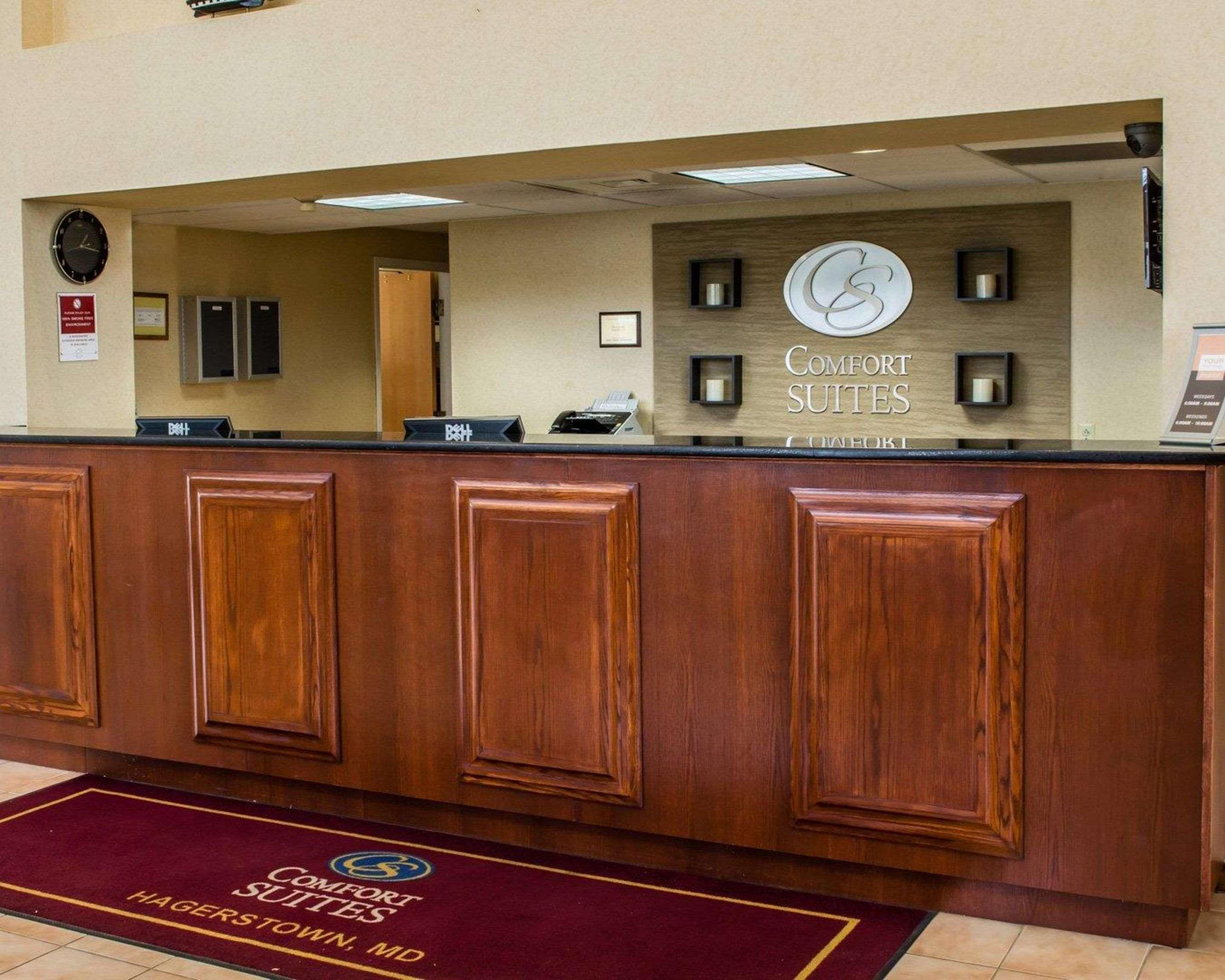 Comfort Suites Hagerstown Exterior photo